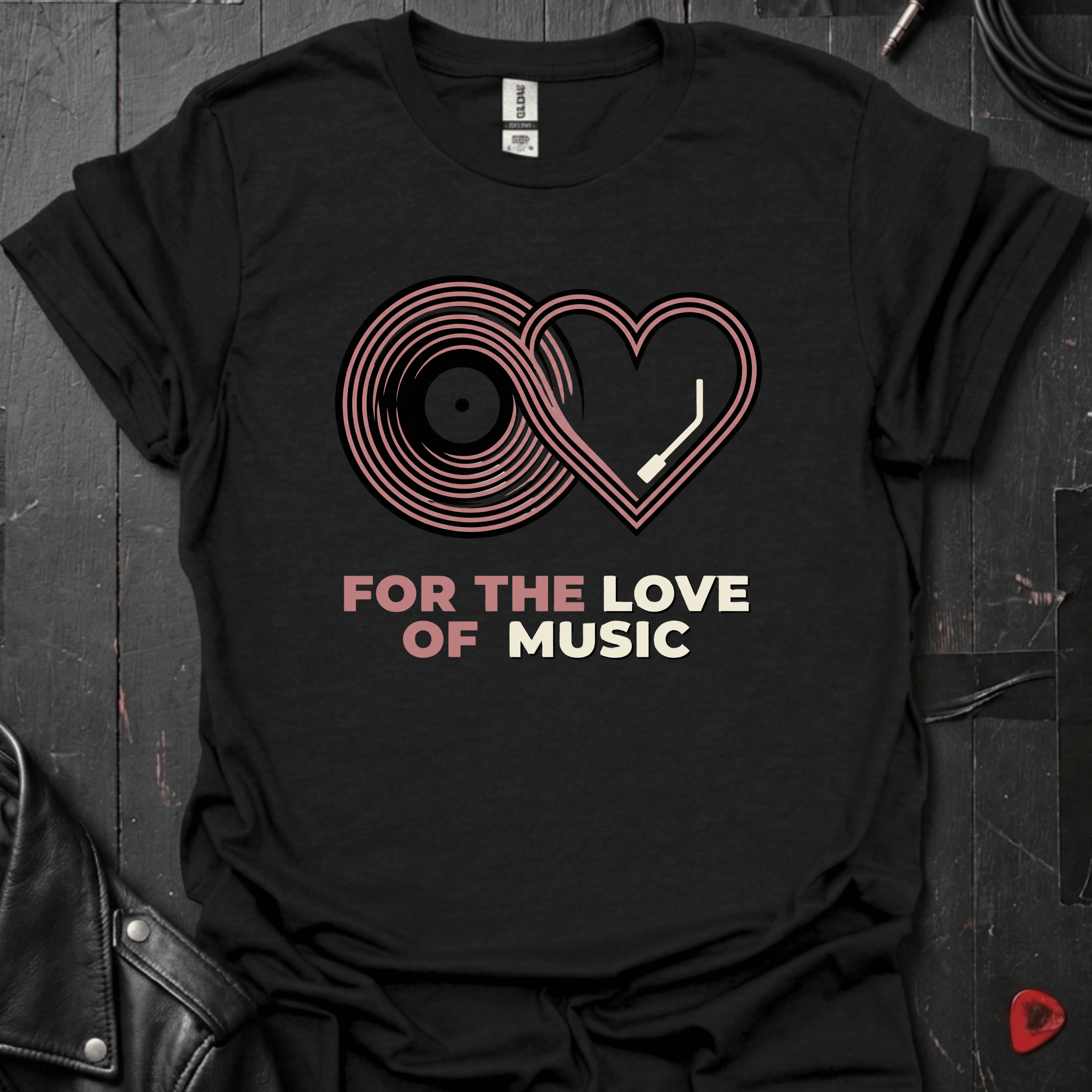 Vinyl Love T-Shirt - Black - T-Shirt