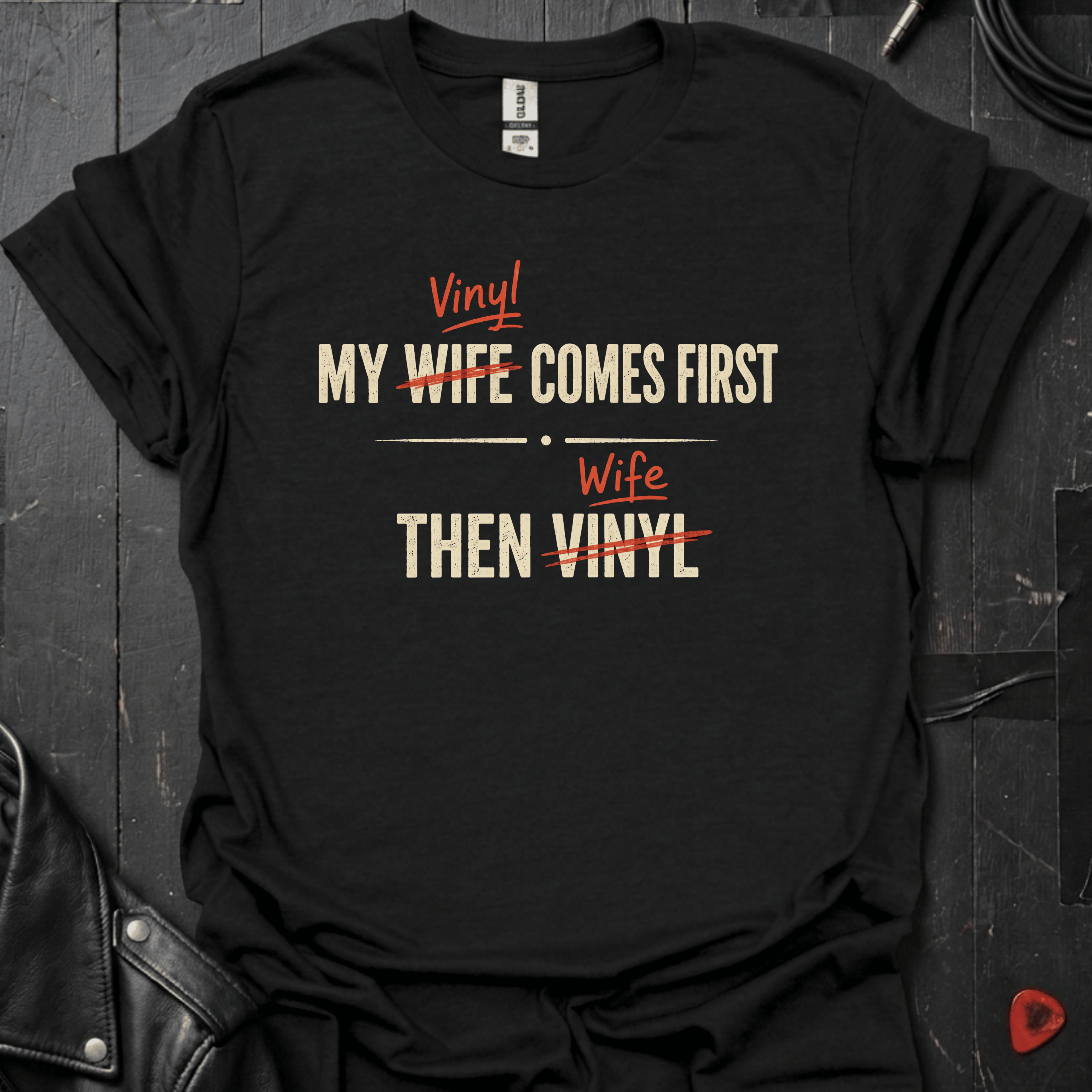 Love My Vinyl T-Shirt - Black - T-Shirt