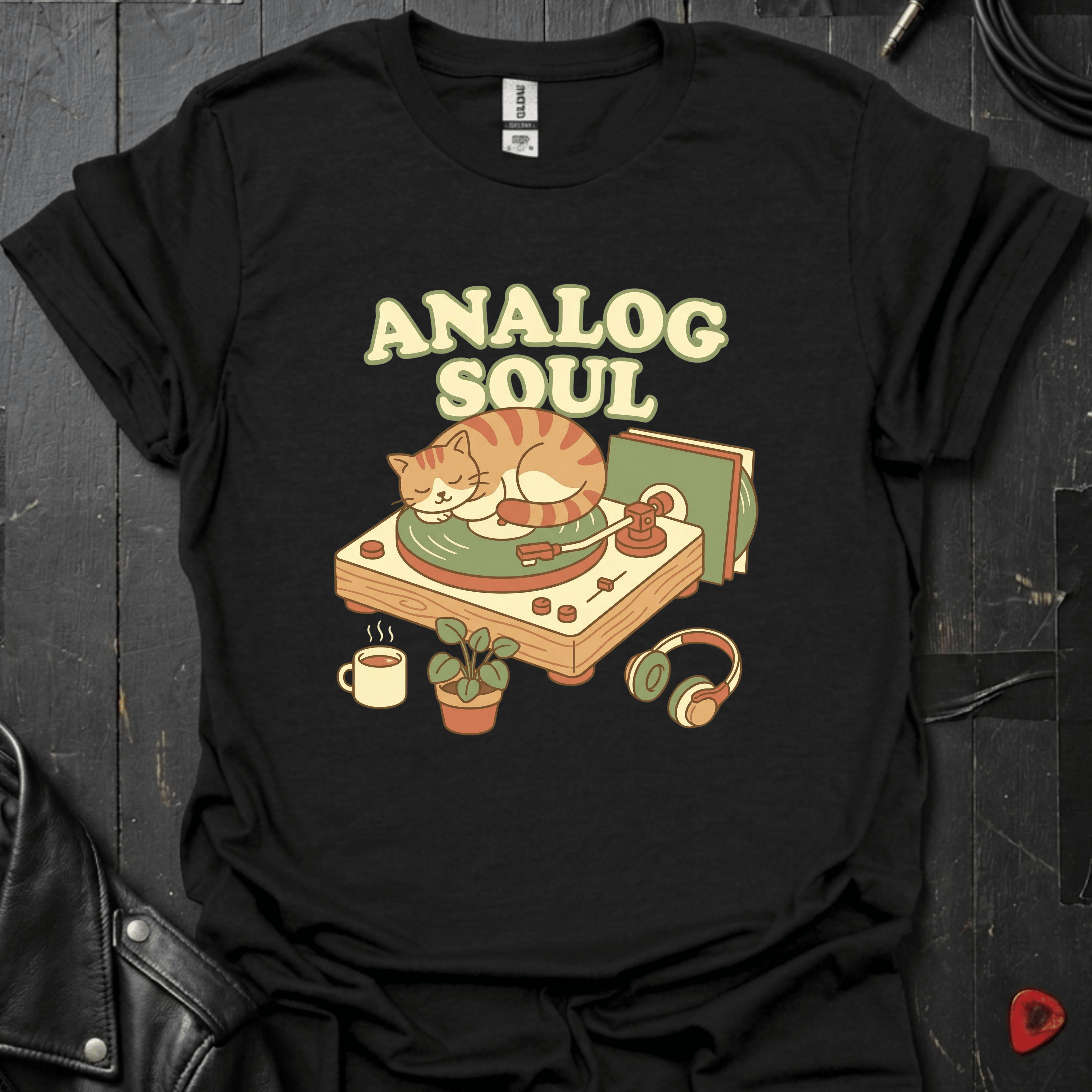 Analog Soul black t-shirt featuring a cat lying on a record player — indie retro music apparel by GeloGroove