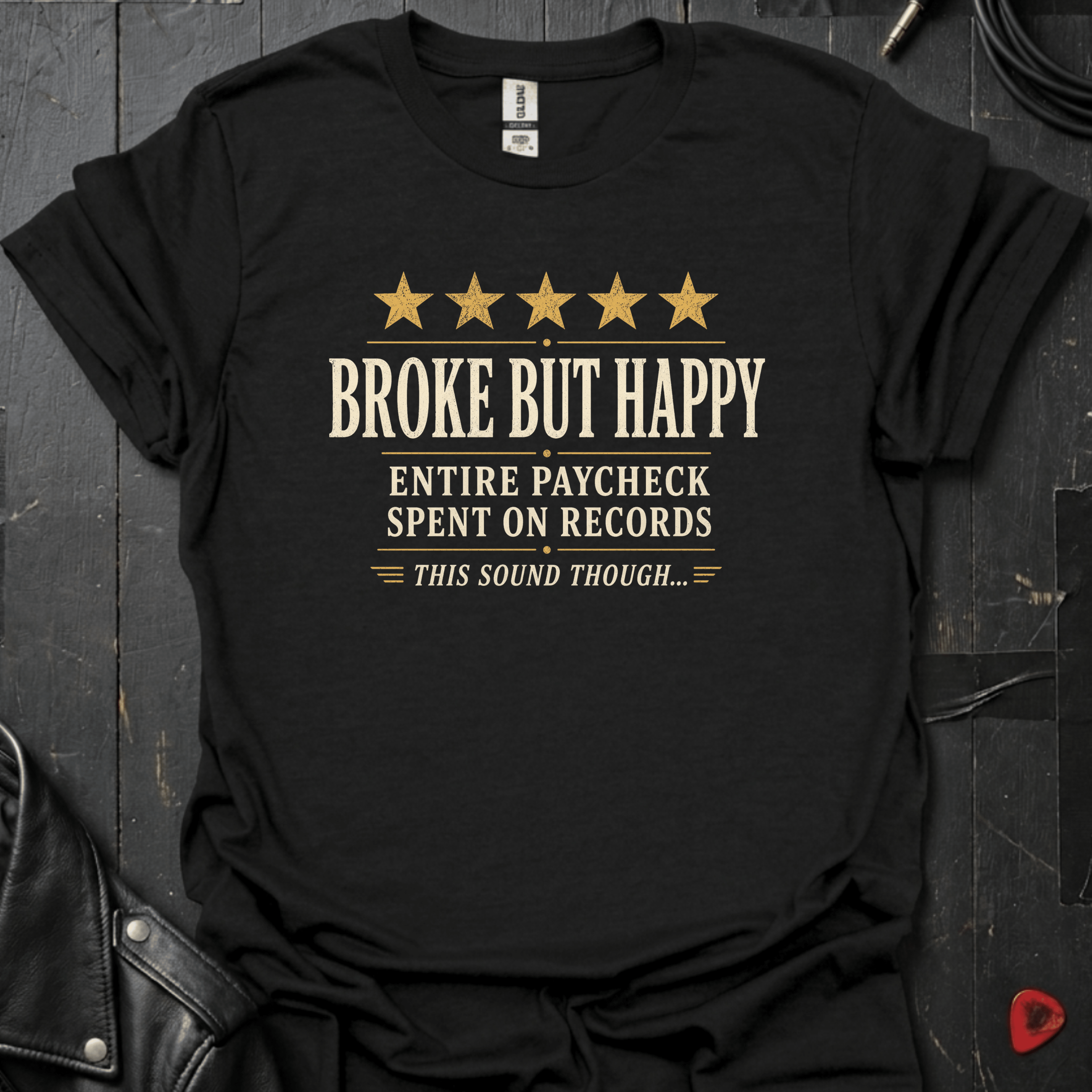 Vinyl Collector Review T-Shirt - Black - T-Shirt