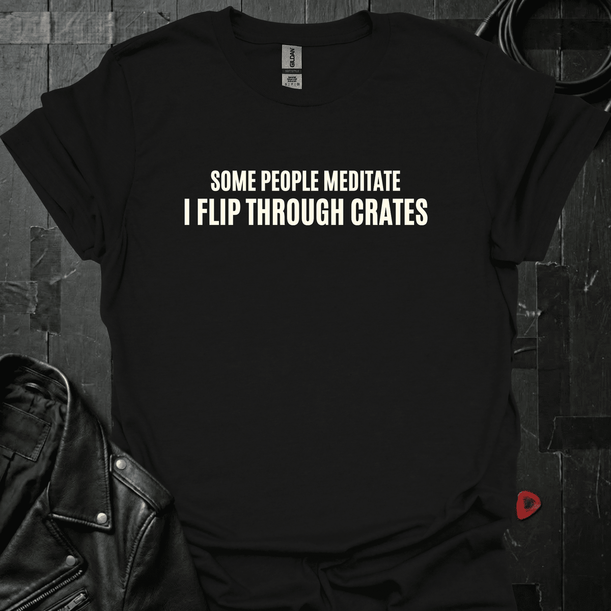 I Flip Through Crates T-Shirt - Black - T-Shirt