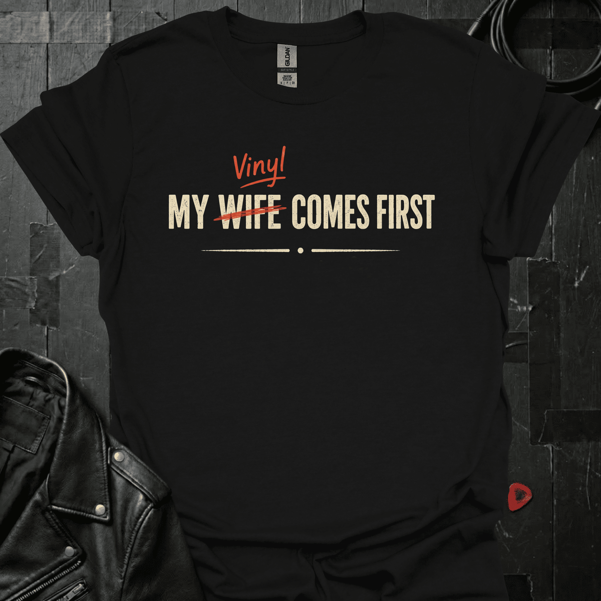 Love My Vinyl T-Shirt - Black - T-Shirt