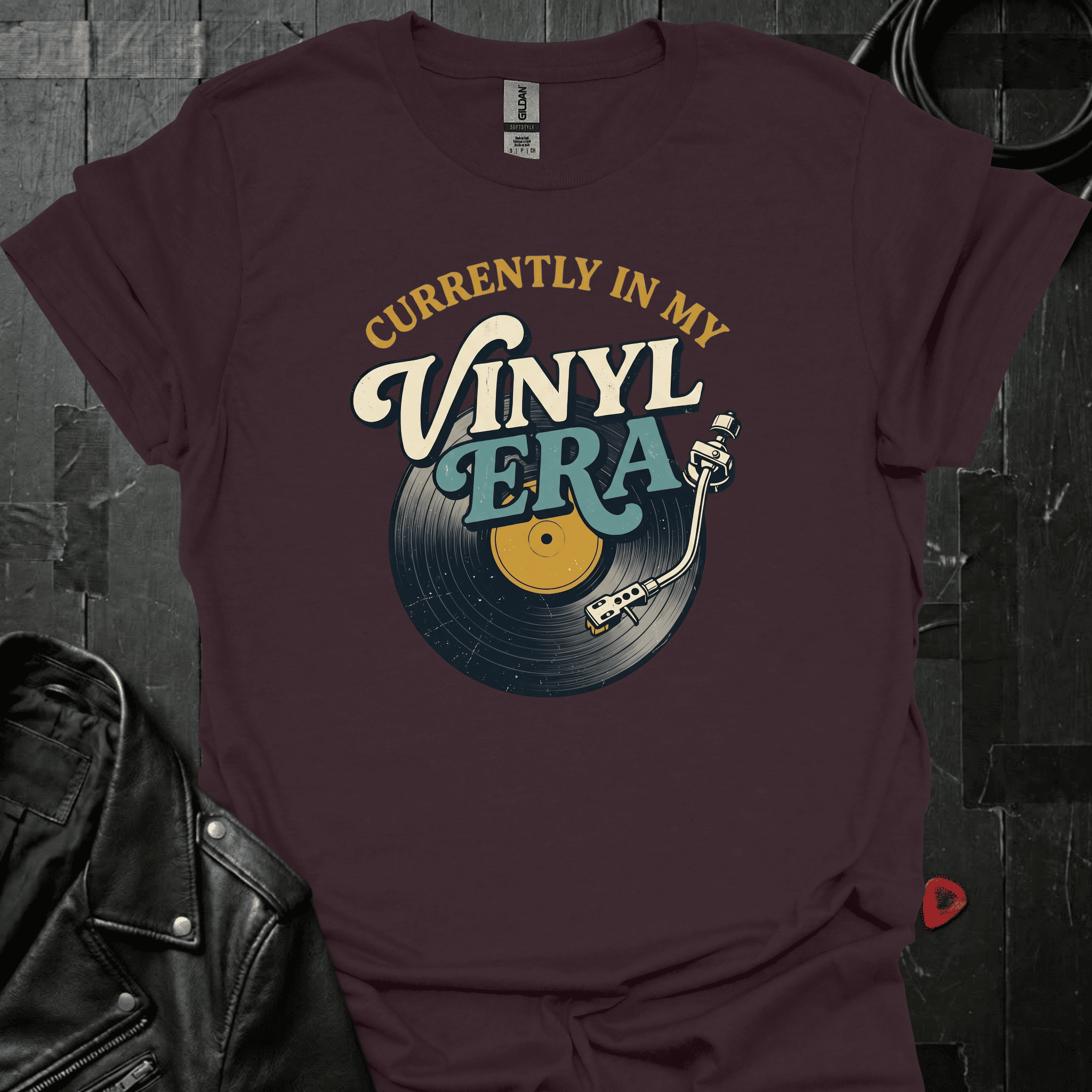 Vinyl Era T-Shirt - Dark Chocolate - T-Shirt