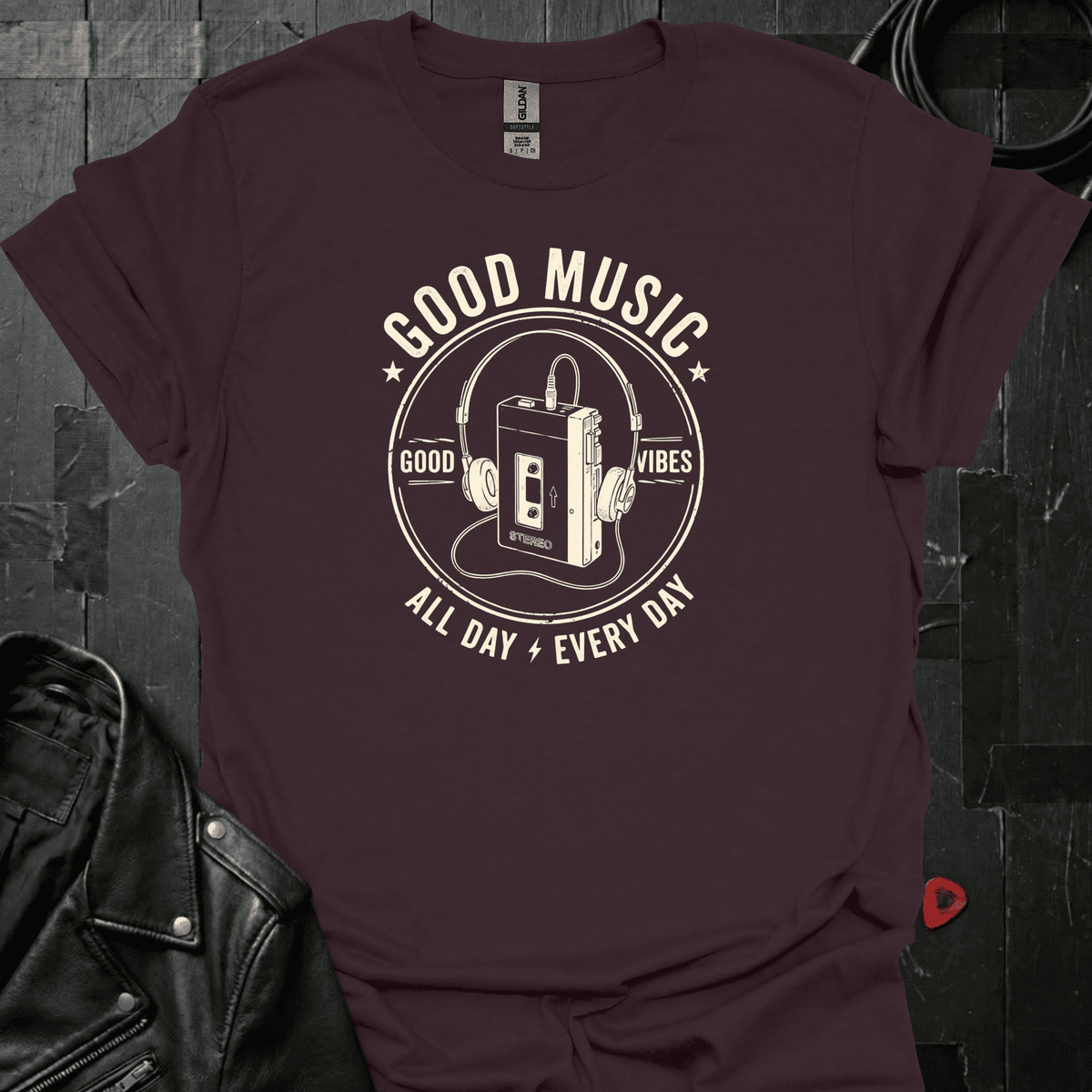 Good Music All Day T-Shirt - Dark Chocolate - T-Shirt