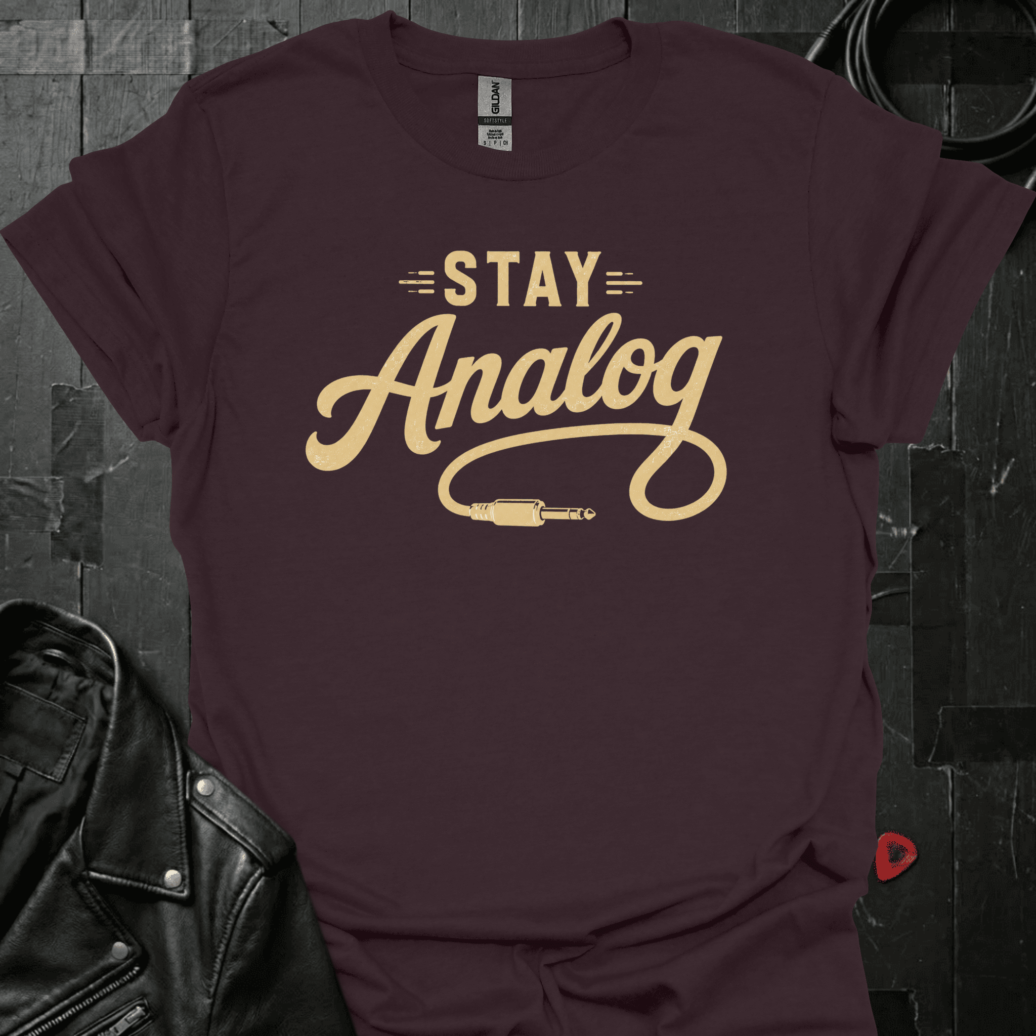 Stay Analog T-Shirt - Dark Chocolate - T-Shirt