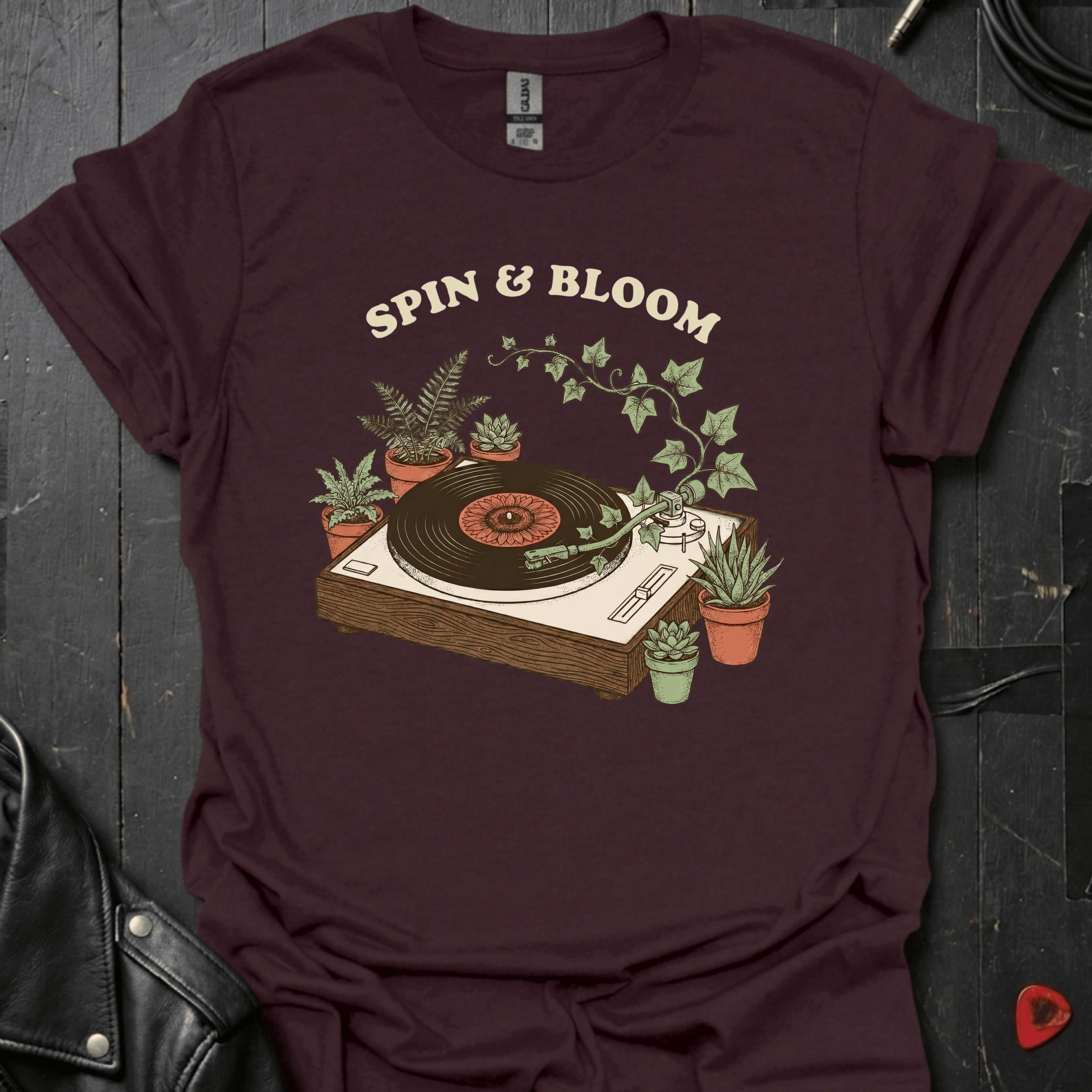 Spin & Bloom T-Shirt - Dark Chocolate - T-Shirt