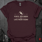 Records & FM Radio T-Shirt - Dark Chocolate - T-Shirt