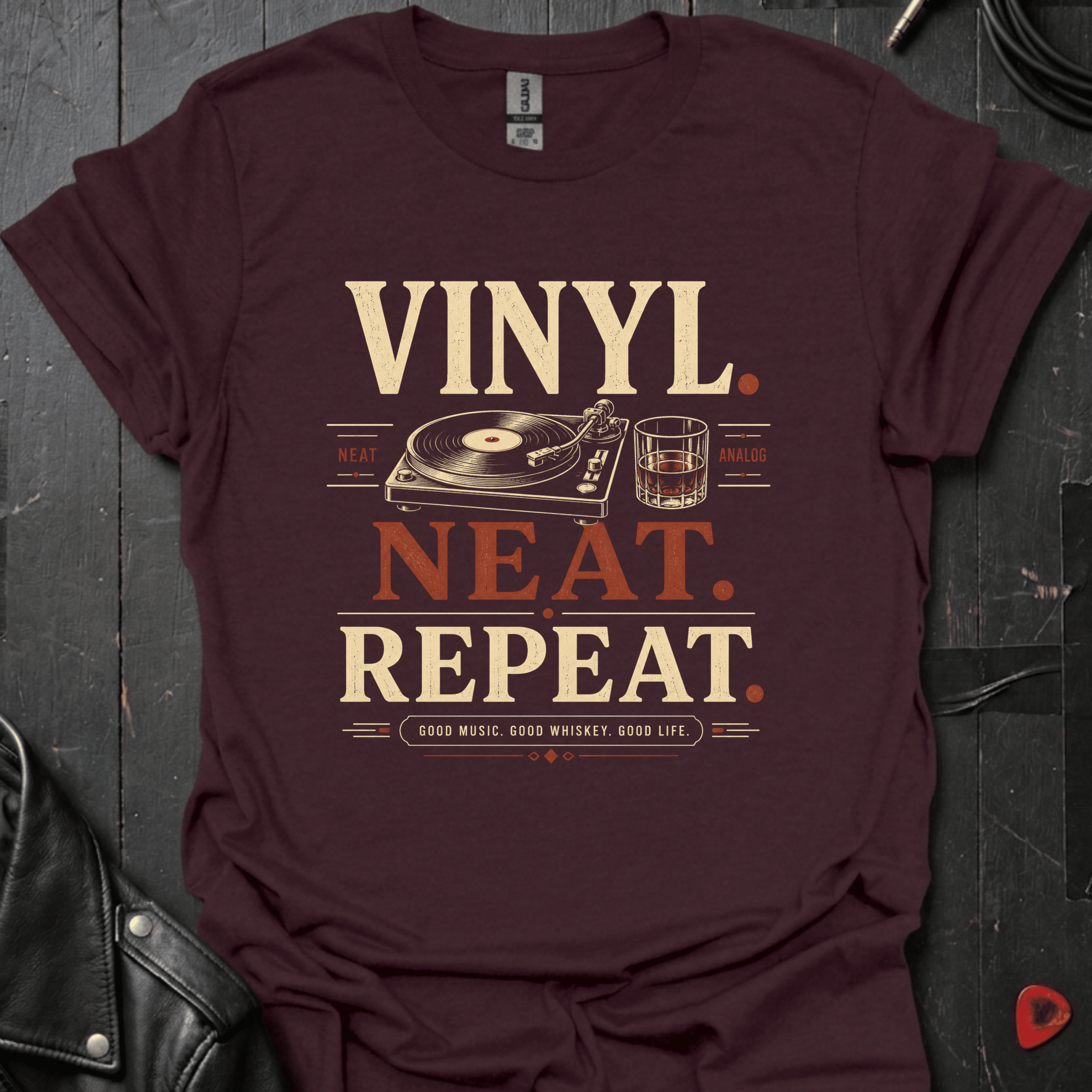 Vinyl.Neat.RepeatT-Shirt - Dark Chocolate - T-Shirt