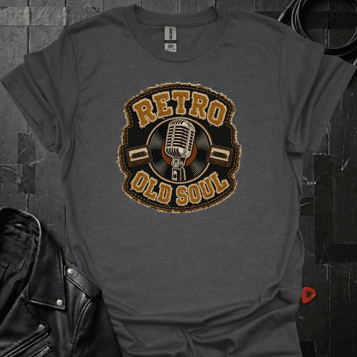 Retro Old Soul T-Shirt - Dark Heather - T-Shirt