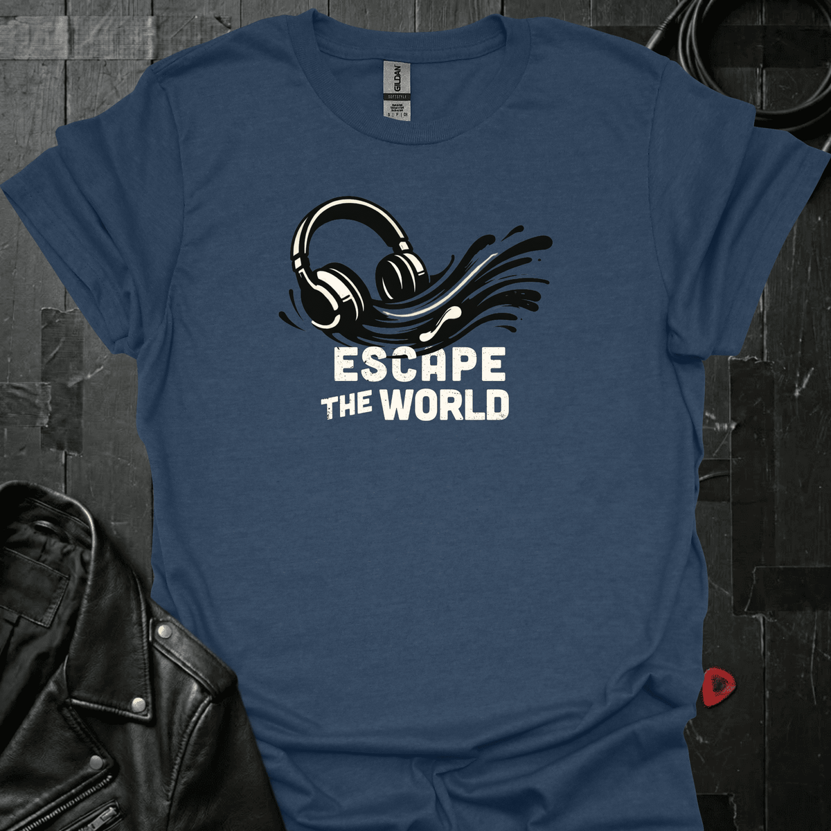 Escape The World T-Shirt - Heather Navy - T-Shirt