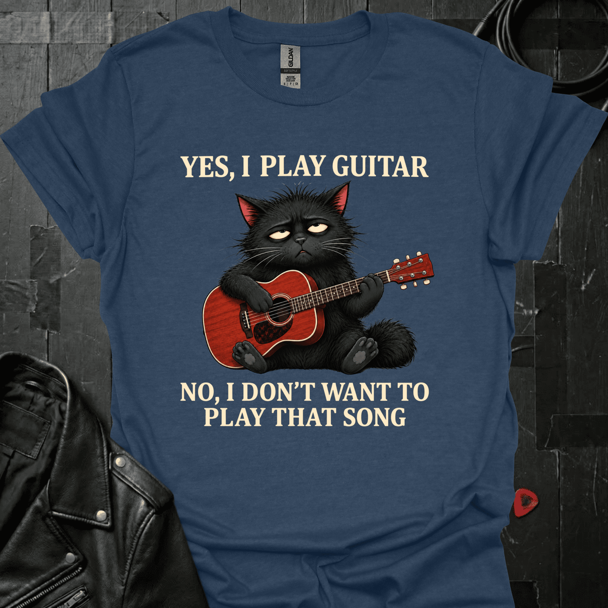 Grumpy Cat GuitaristT-Shirt - Heather Navy - T-Shirt