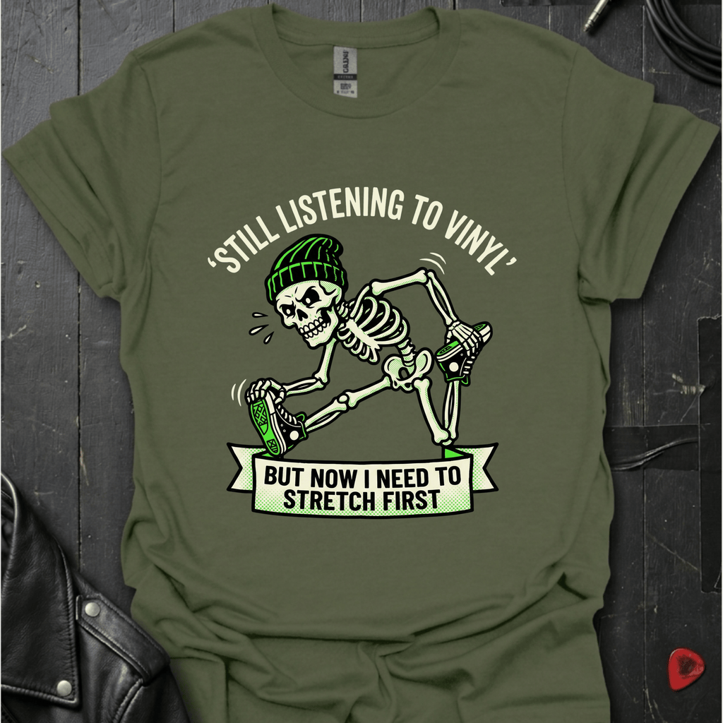 Still Listening To Vinyl T-Shirt - Military Green - T-Shirt