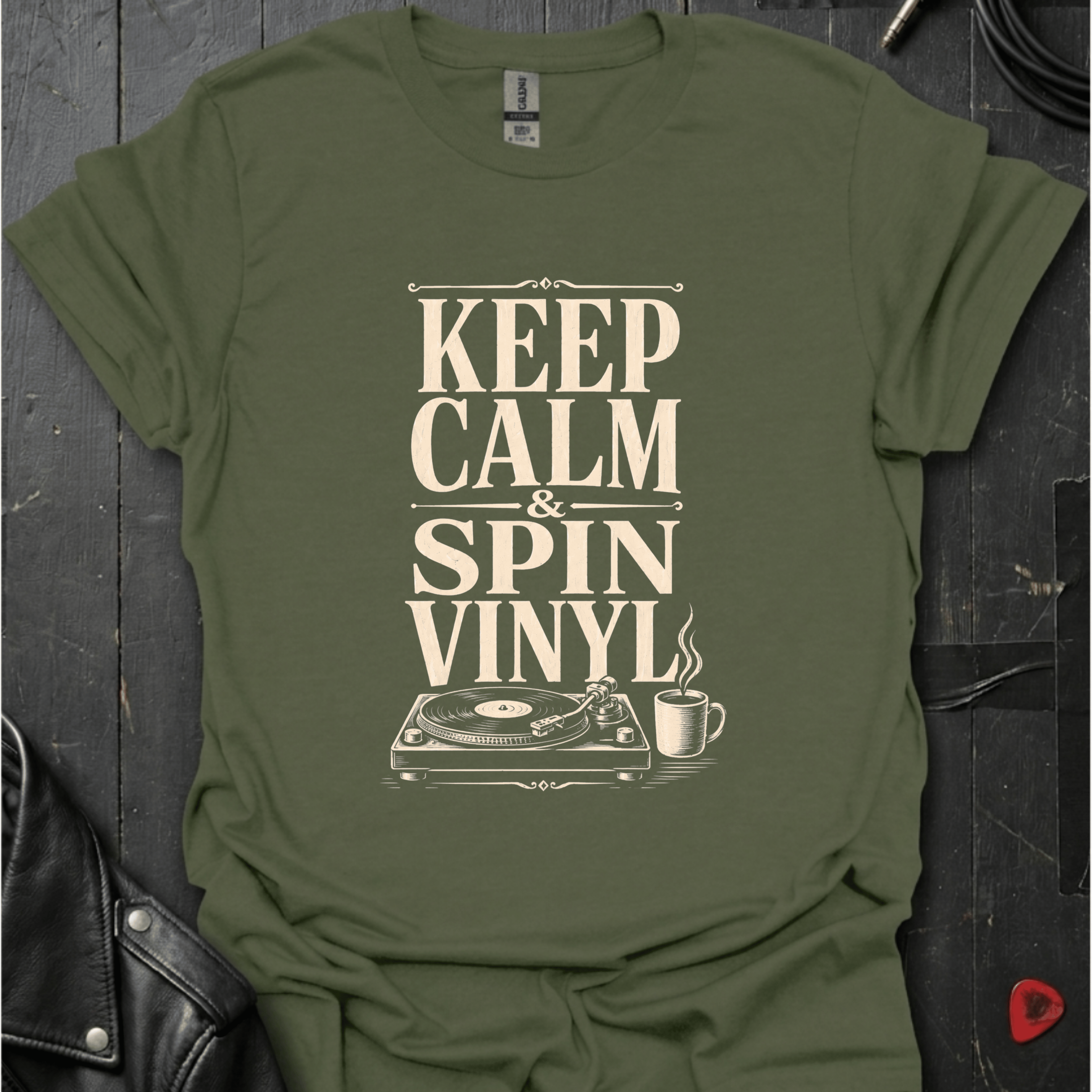 Keep Calm Spin Vinyl T-Shirt - Military Green - T-Shirt