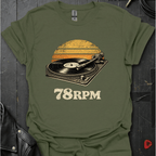 78RPM T-Shirt for vinyl lovers made of soft 100% cotton, unisex fit, lightweight and breathable