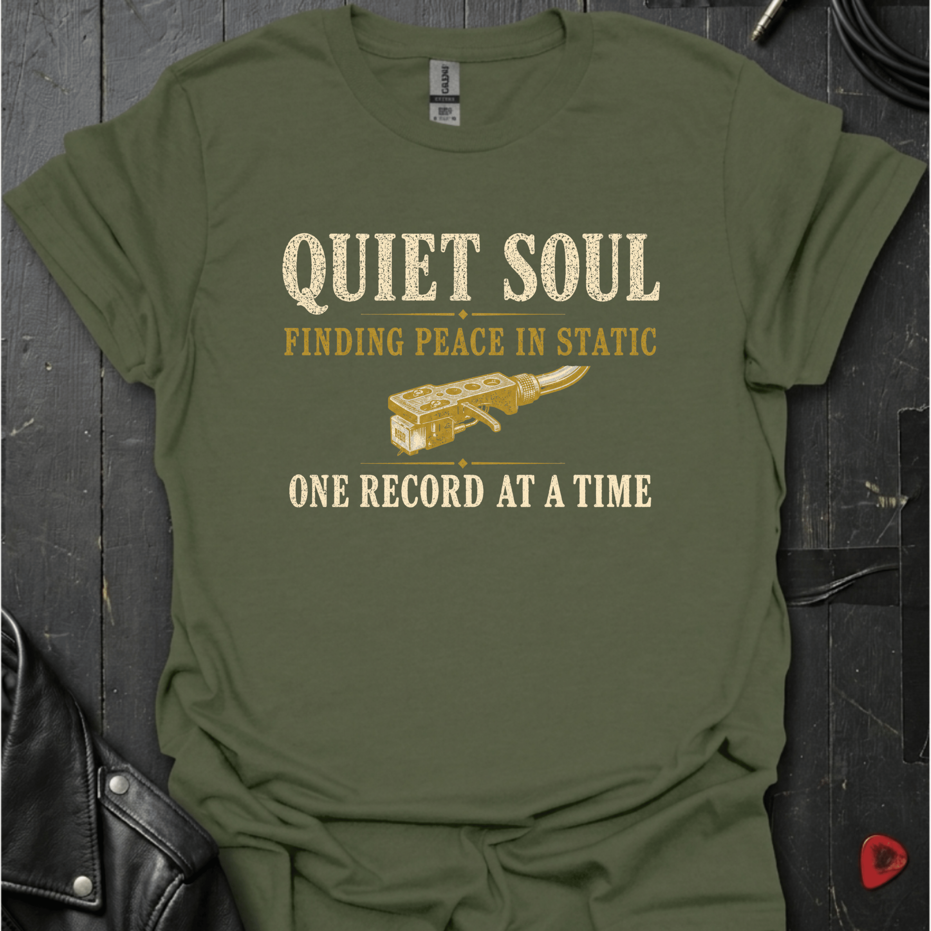 Quiet Vinyl Lover T-Shirt - Military Green - T-Shirt
