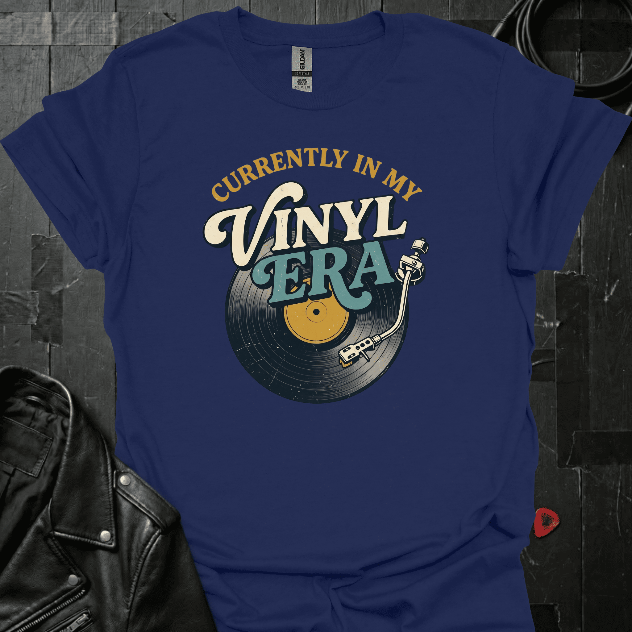Vinyl Era T-Shirt - Navy - T-Shirt