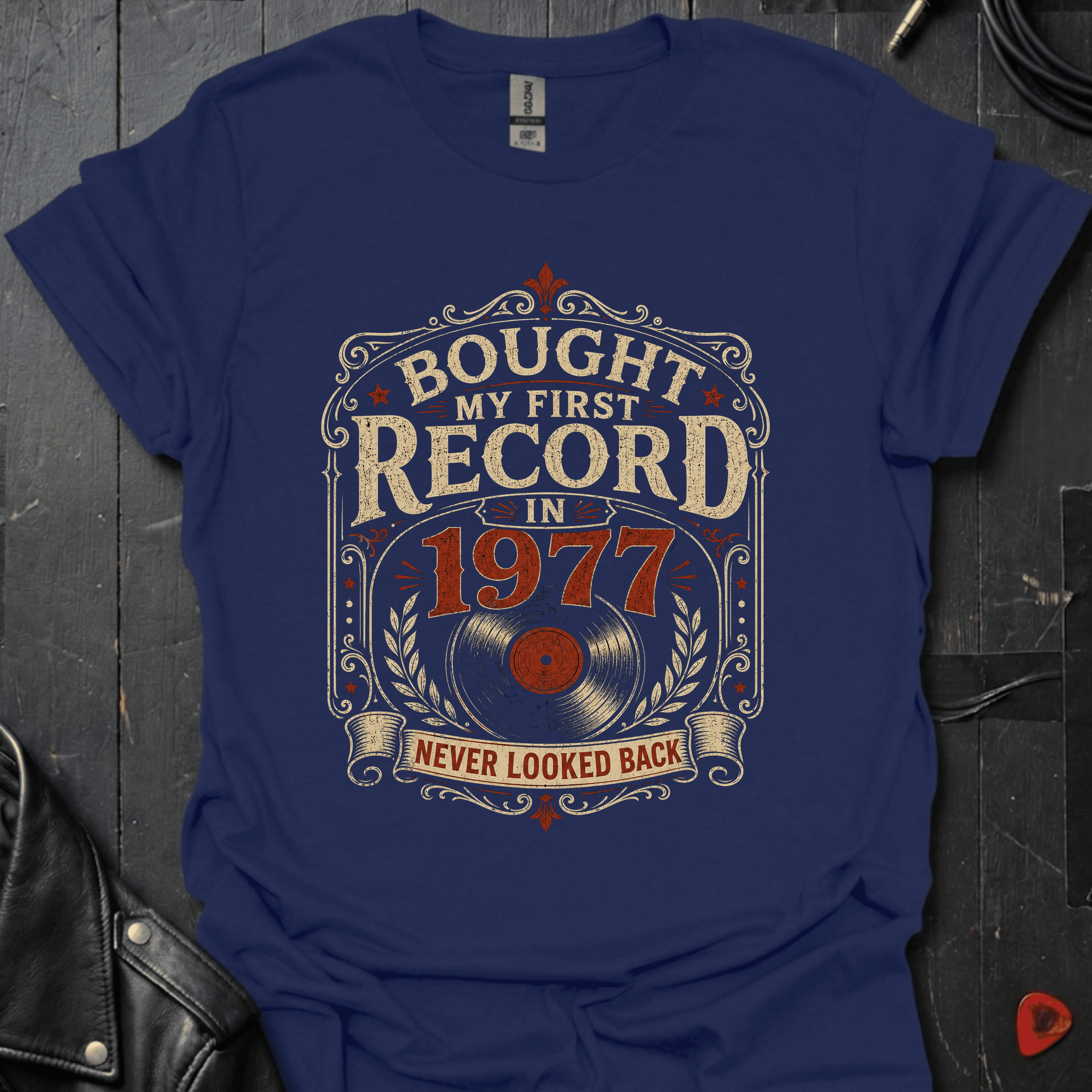 Never Looked Back T-Shirt - Navy - T-Shirt