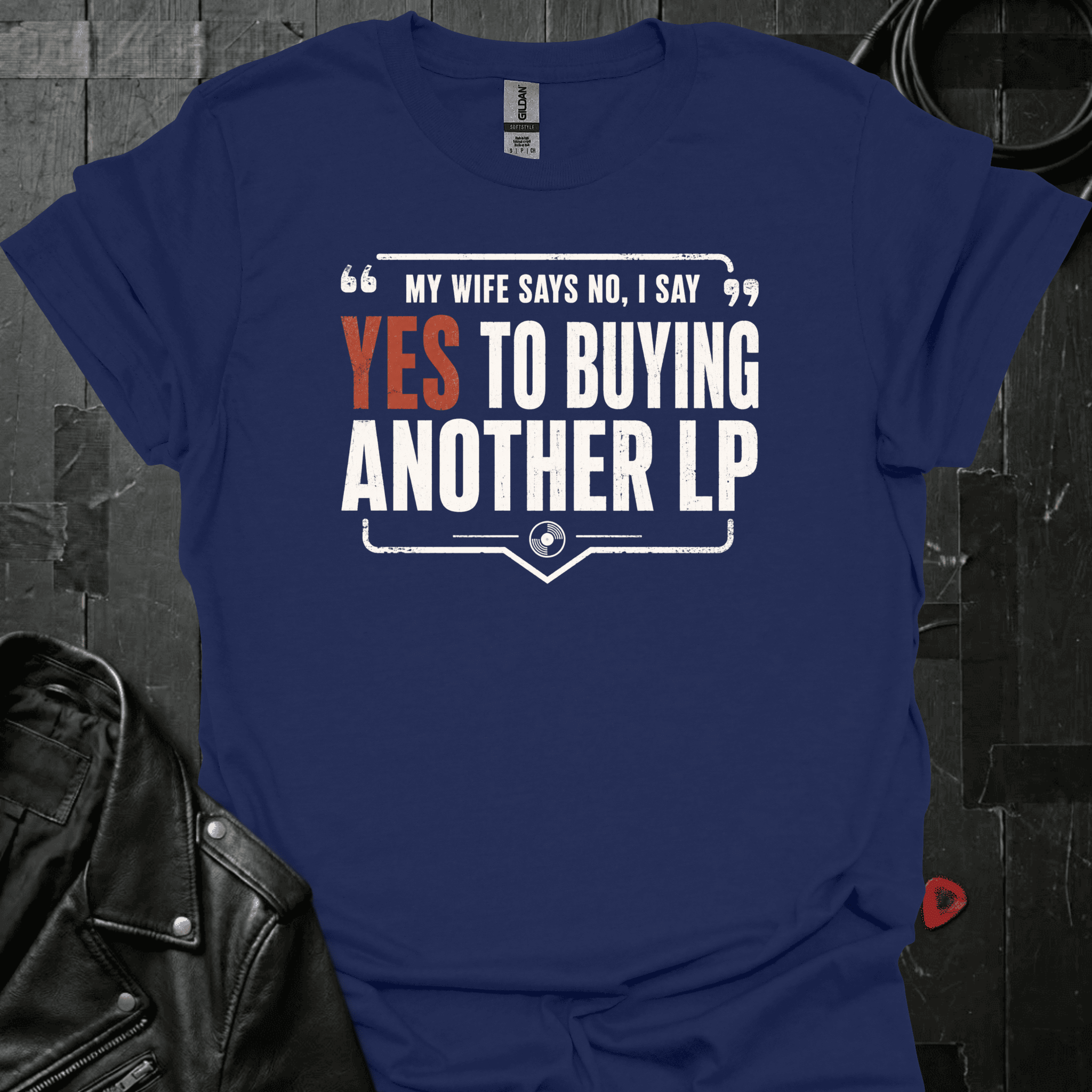 Yes To Buying LP T-Shirt - Navy - T-Shirt