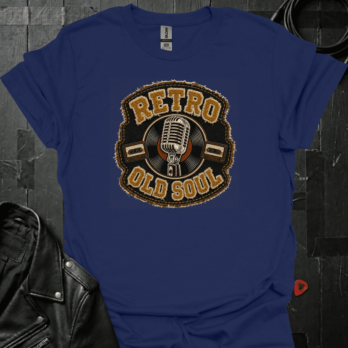 Retro Old Soul T-Shirt - Navy - T-Shirt