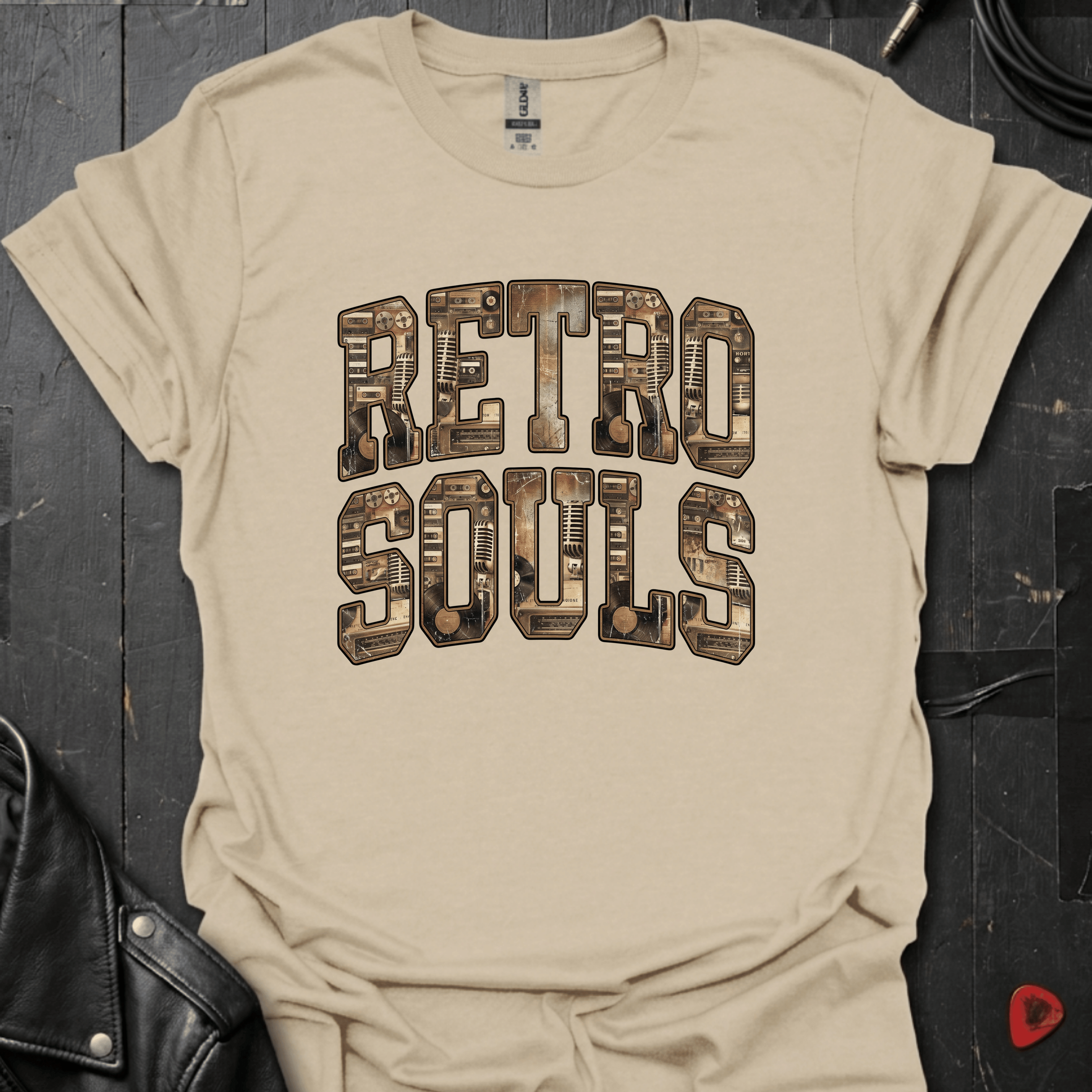 Retro Souls T-Shirt - Sand - T-Shirt