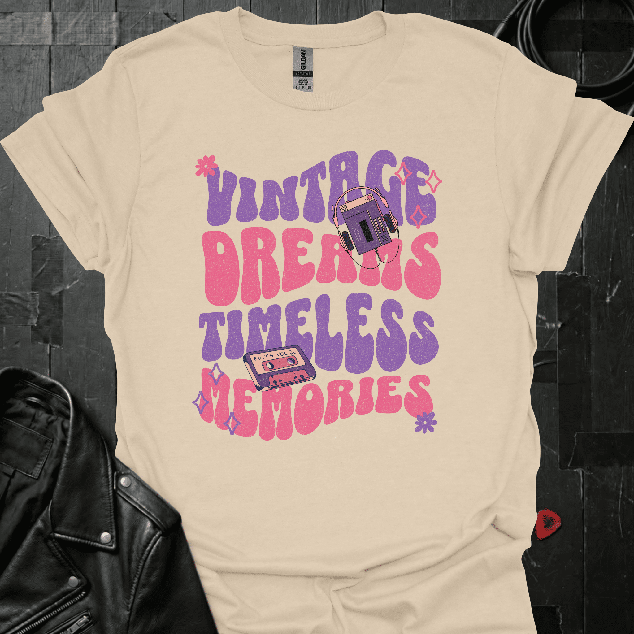 Timeless Memories T-Shirt - Sand - T-Shirt