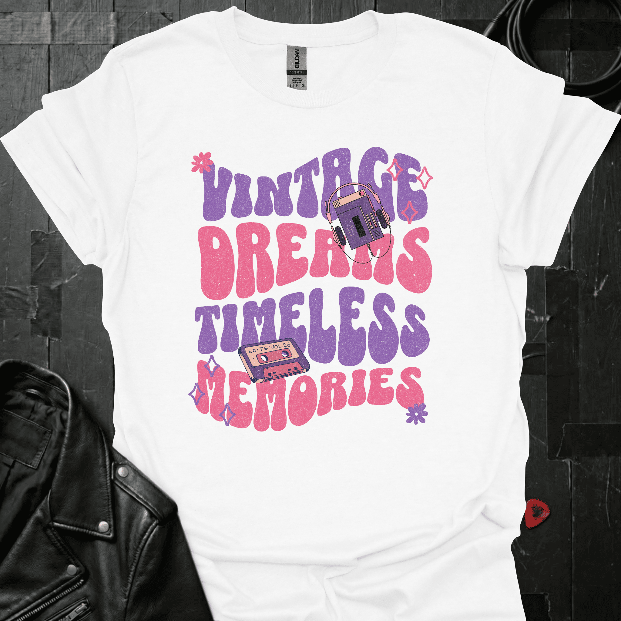 Timeless Memories T-Shirt - White - T-Shirt